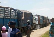 Customs intercepts five trucks of expired flour worth N1.2 billion at Seme border